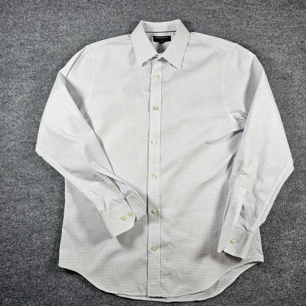banana republic slim fit dress shirt Mens 801243 All Cotton Non Iron Button Down Shirt, (US, Alpha, Medium, Regular, Regular, Solid Black) : Clothing, Shoes & Jewelry This sleek dress shirt employs a special cotton fabric with PUREPRESS cotton technology Slim-Fit Untucked Dress Shirt |